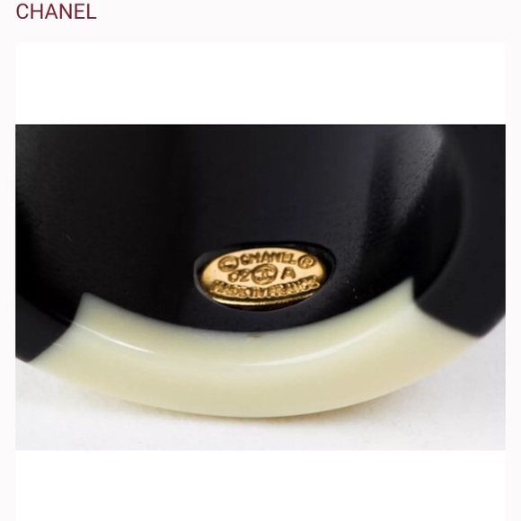 🚫SOLD🚫Auth CHANEL CC Logo Plastic Ring Size: 6 - Picture 7 of 7